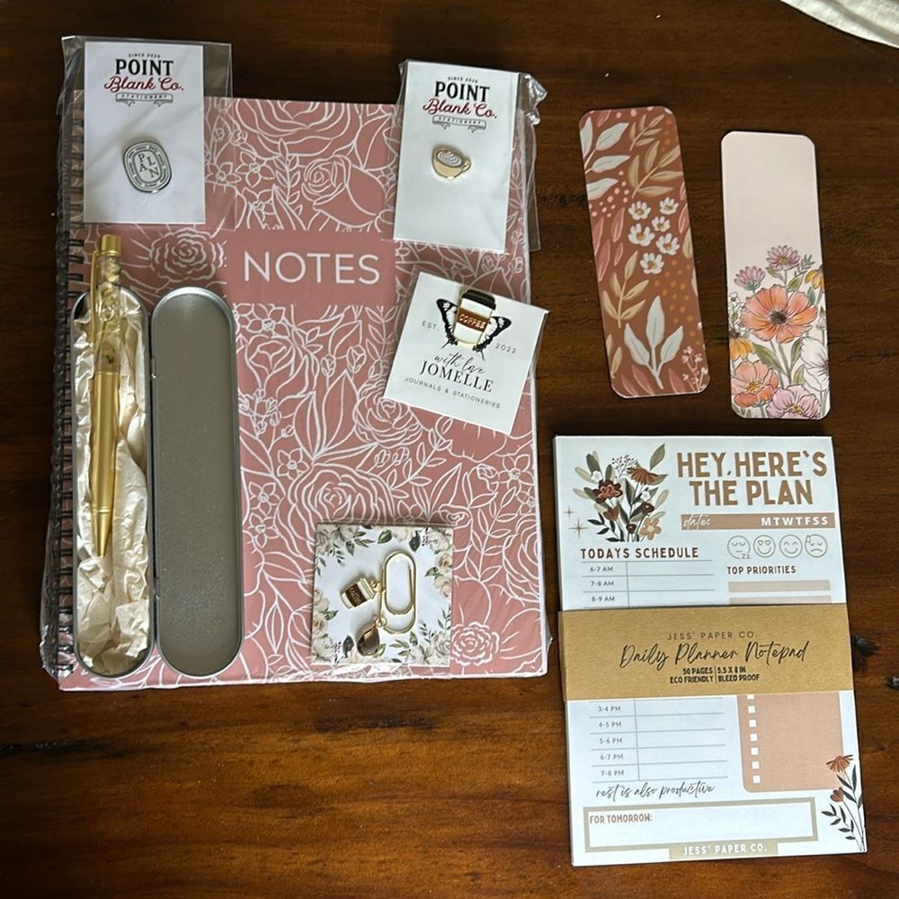 Journaling bundle  - Picture 2 of 14